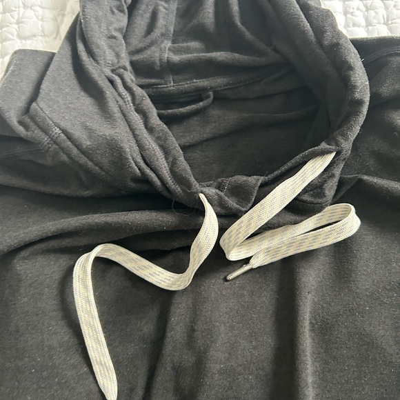 Vuori Halo Essential Hoodie medium black heather - Picture 4 of 6